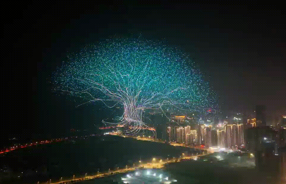 天空如何被重写？当无人机成为烟花的新&ldquo;画笔&rdquo;