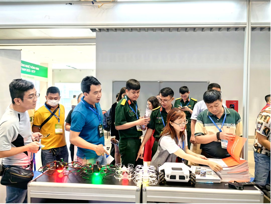 Diversified display, sharing the charm of science and technology