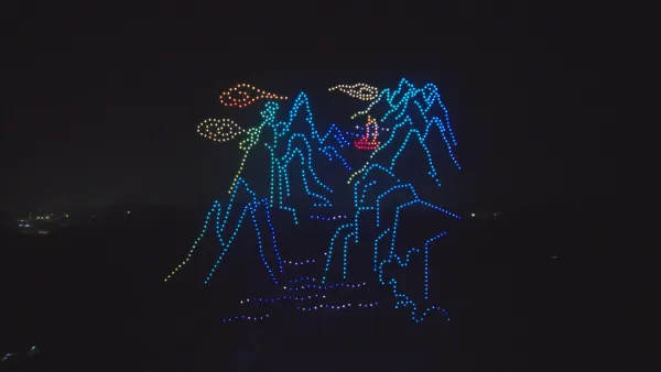 Drone formation light show